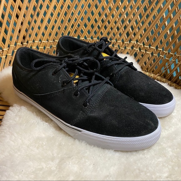 globe shoes australia